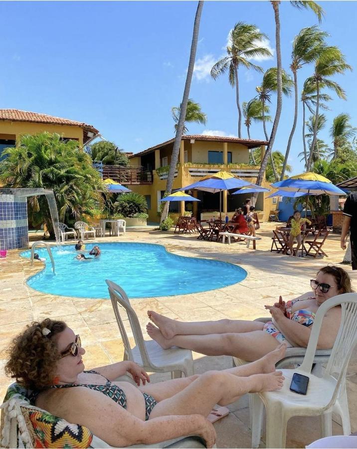 Pousada E Restaurante Sombra Dos Coqueiros Trairi Kültér fotó